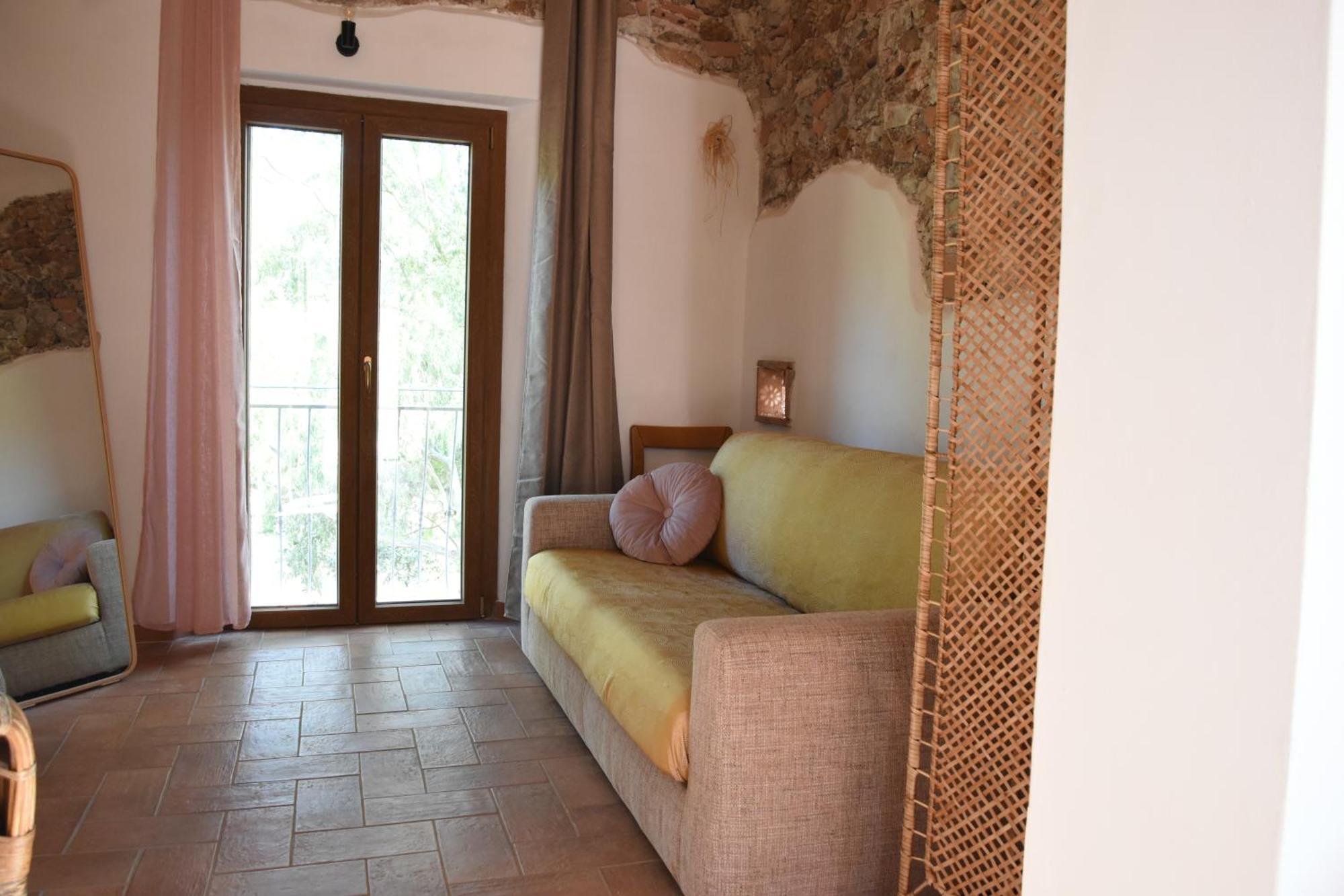 Elba Borgo Di Latrano Lägenhet Magazzini  Rum bild