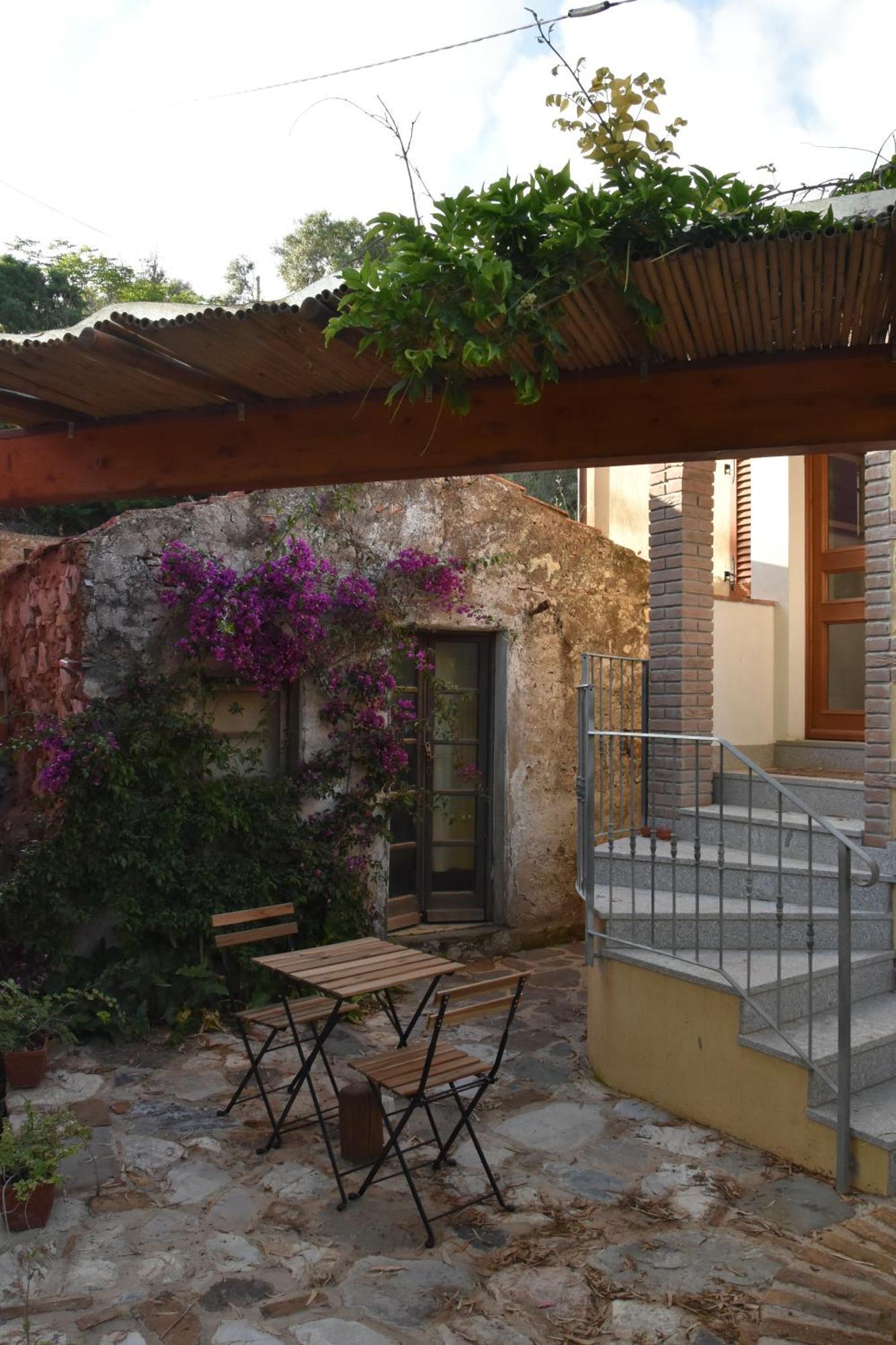 Elba Borgo Di Latrano Lägenhet Magazzini  Rum bild