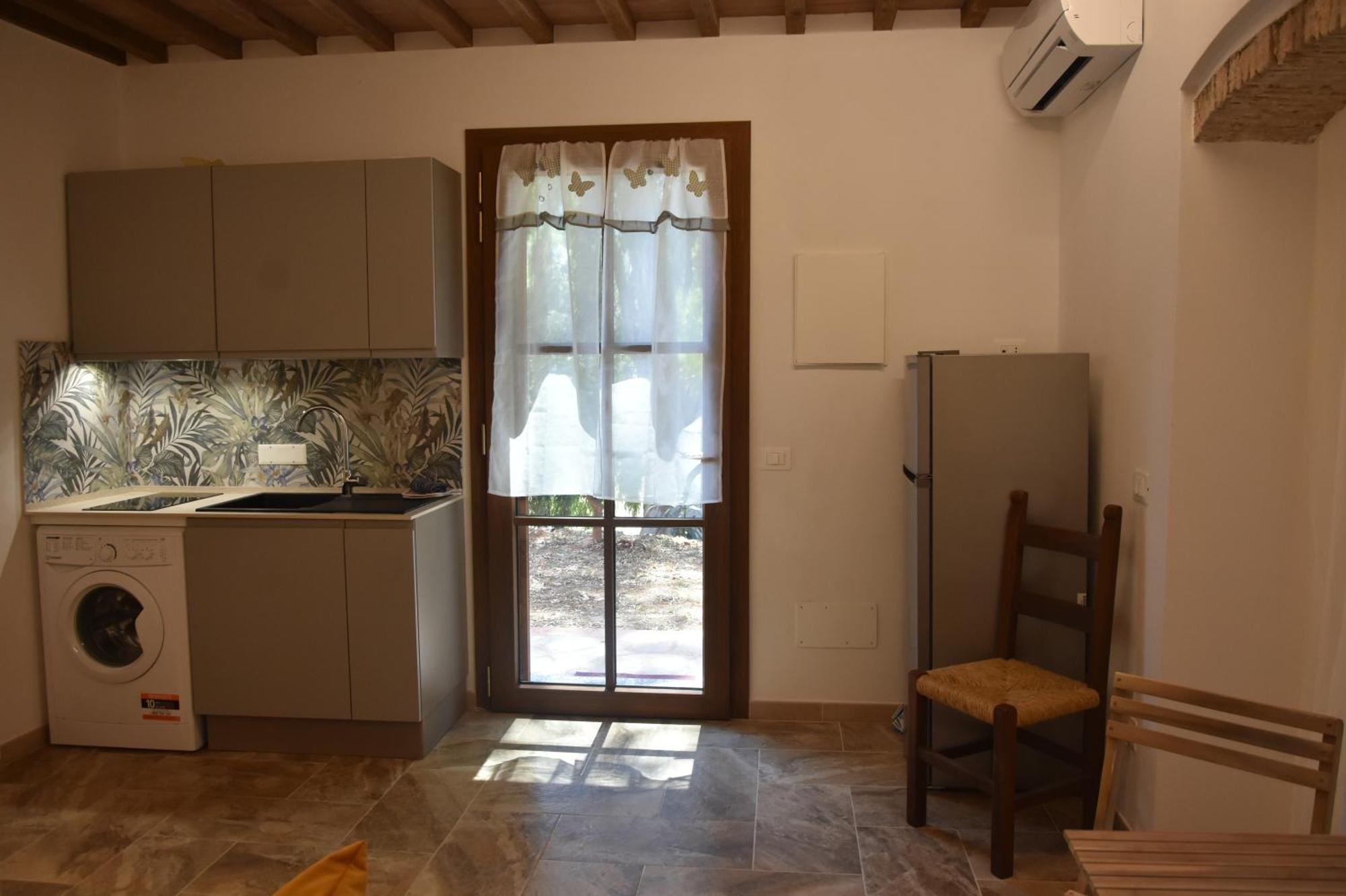 Elba Borgo Di Latrano Lägenhet Magazzini  Rum bild